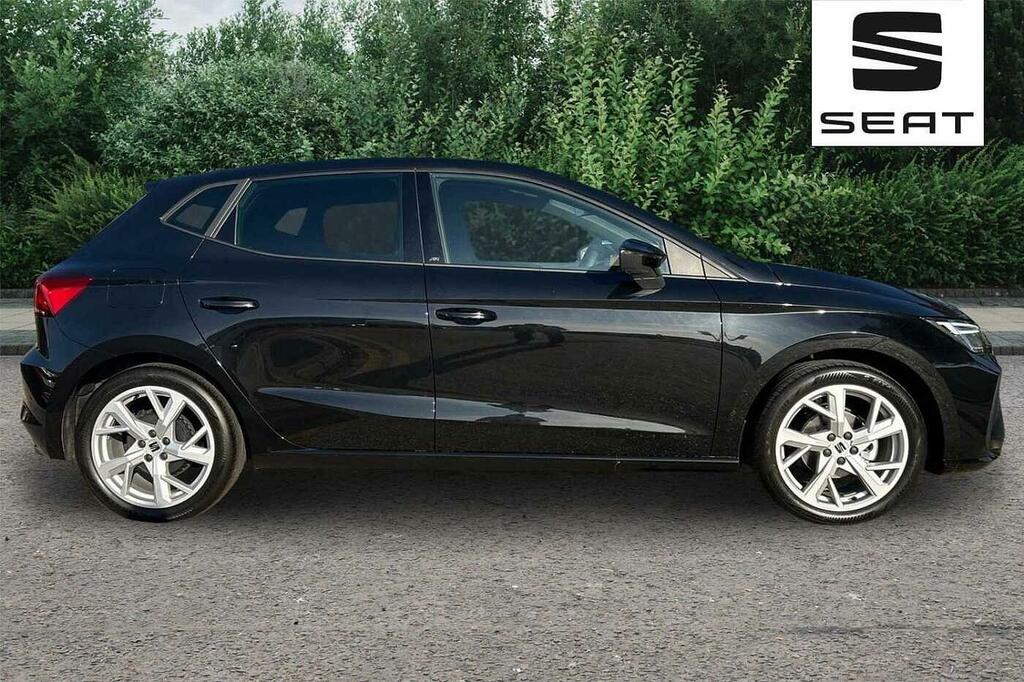 Seat Ibiza 1.0 Tsi 95 Fr Black #4