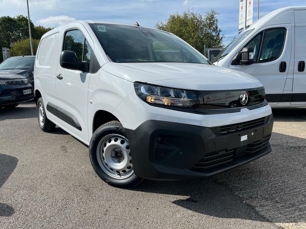 Vauxhall Combo 1.5 Prime-plus M Euro 6 Ss White