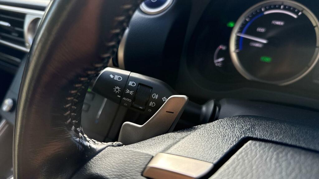 Lexus IS 2.5 300H Premier E-cvt Euro 5 Ss Silver #43