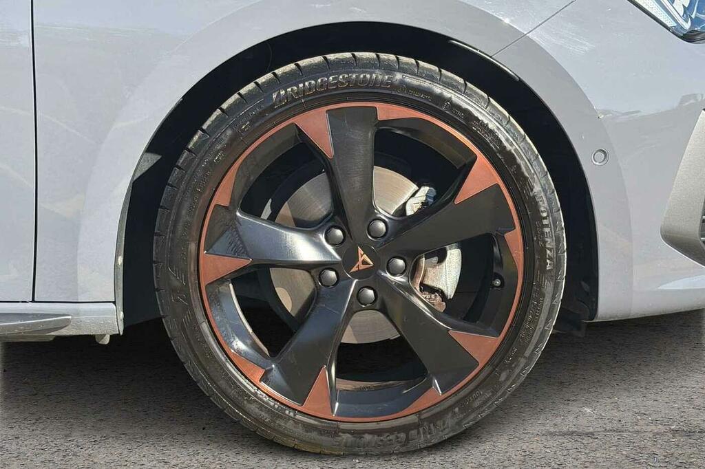 Cupra Leon 1.5 Etsi V1 Design Edition Dsg Grey #5
