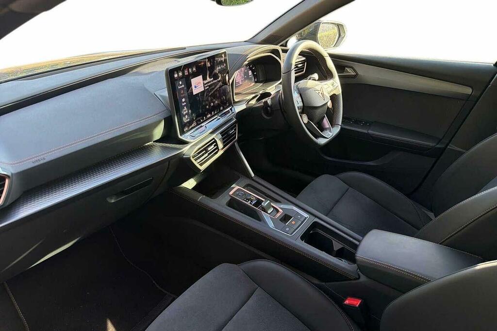 Cupra Leon 1.5 Ehybrid 204 V2 Dsg Grey #2