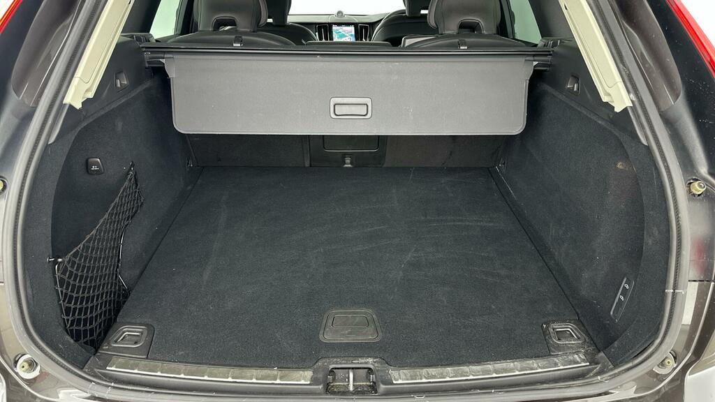 Volvo XC60 2.0 B5p Ultra Dark Awd Geartronic Grey #5