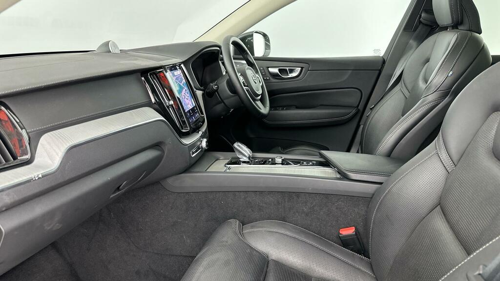 Volvo XC60 2.0 B5p Ultra Dark Awd Geartronic Grey #6