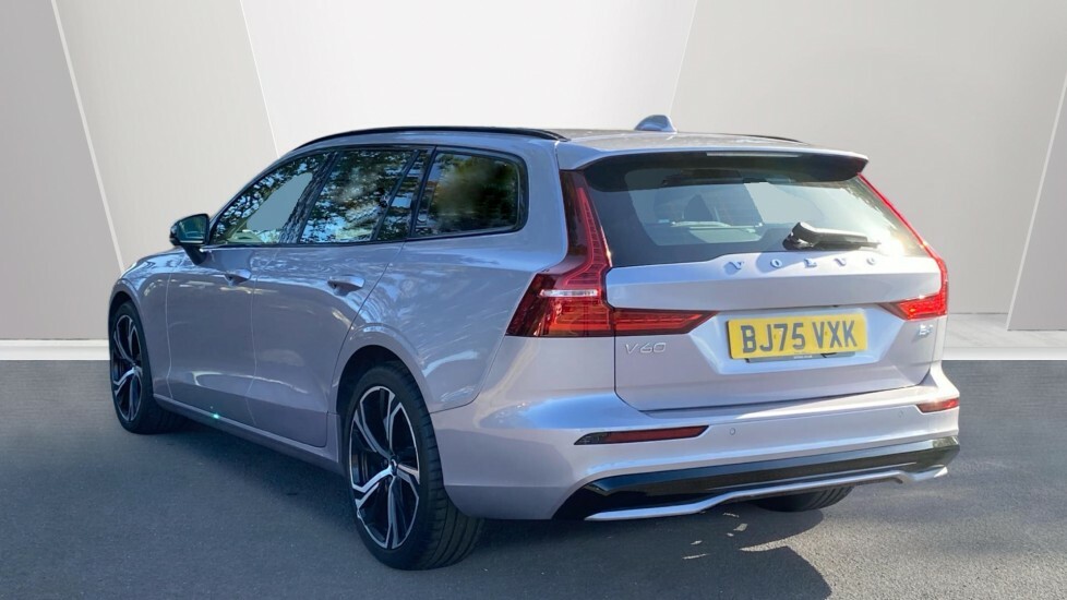 Volvo V60 Plus, B4 Mild Hybrid, Dark Silver #4