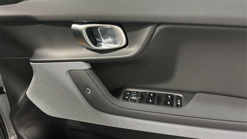 Polestar 2 Single Motor 82Kwh Long Range Fastback Electri Black #32