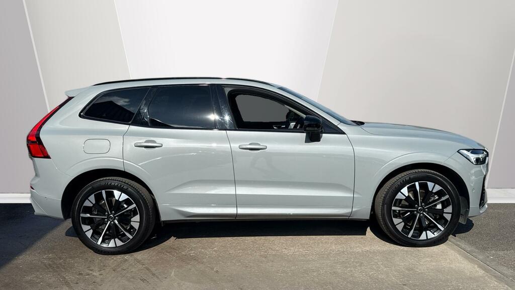 Volvo XC60 Ultra, B5 Awd Mild Hybrid, Dark  #6