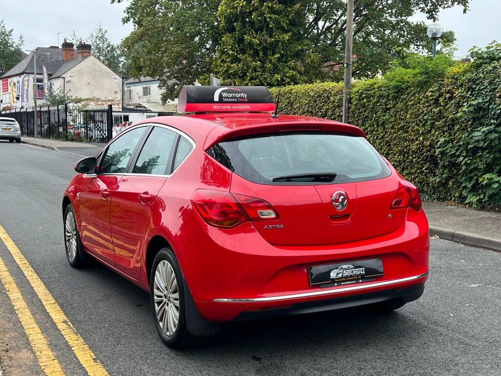 Vauxhall Astra 1.6 16V Excite Euro 5 Red #5