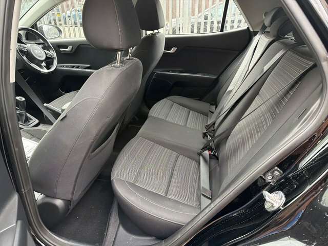 Kia Stonic 1.4 2 Suv Grey #8