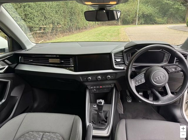 Audi A1 1.0 Tfsi 30 Sport Sportback Euro White #2