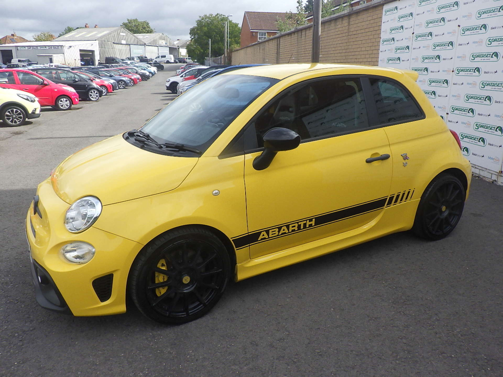 Abarth 595 Competizione Yellow #5