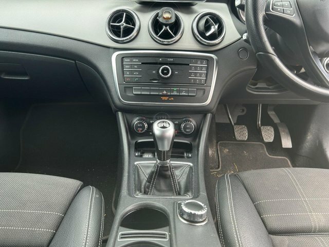 Mercedes-Benz CLA Class Cla 220D 177 Sport Tip Black #11
