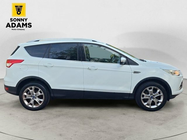 Ford Kuga 2.0 Tdci Titanium Suv 2Wd Euro 6 White #3