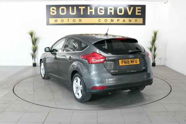 Ford Focus 1.0T Ecoboost Zetec Edition Hatchback M Grey #3