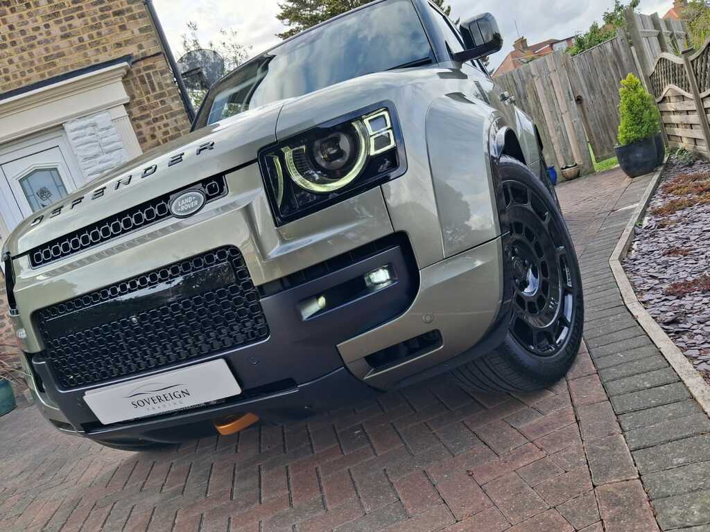 Land Rover Defender 110 3.0 D250 X-dynamic Se 110 Black #9