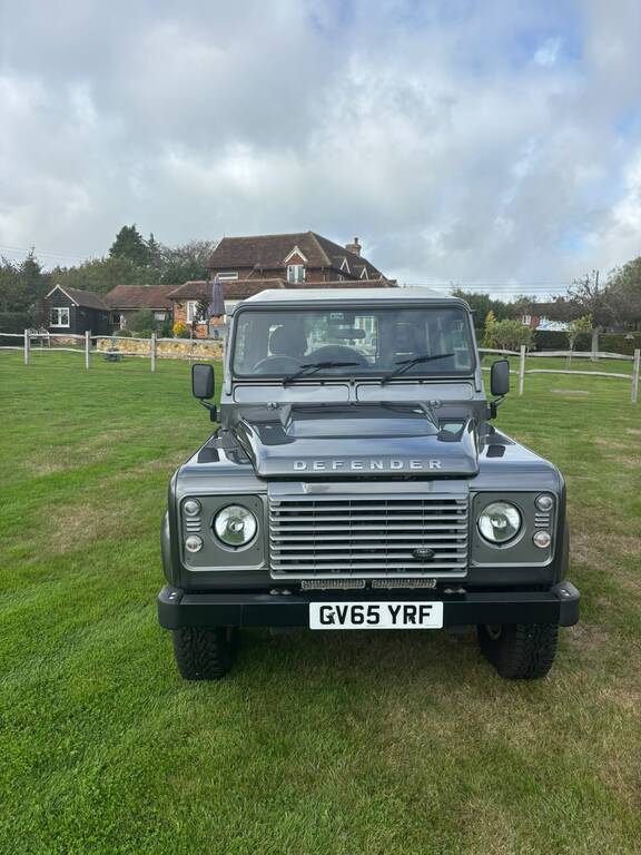 Land Rover Defender 90 Diesel Silver #7
