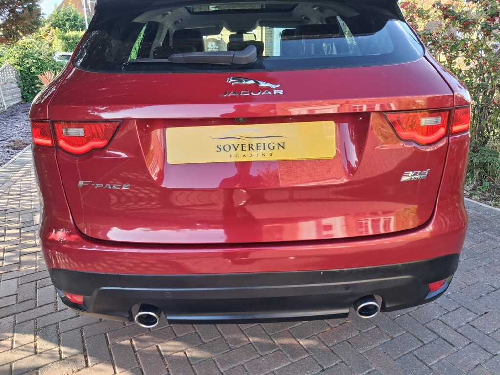Jaguar F-Pace 3.0 D300 V6 Portfolio Red #3