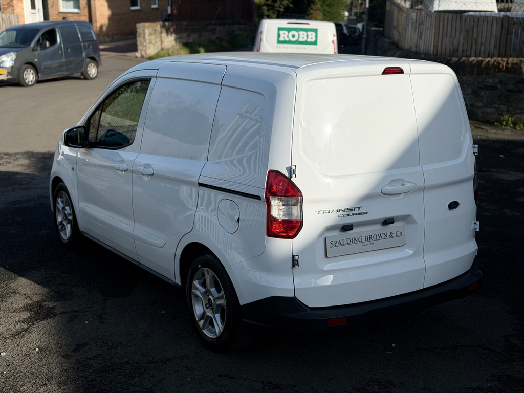 Ford Transit Courier 1.5 Tdci Limited Panel Van L1 Eu White #2
