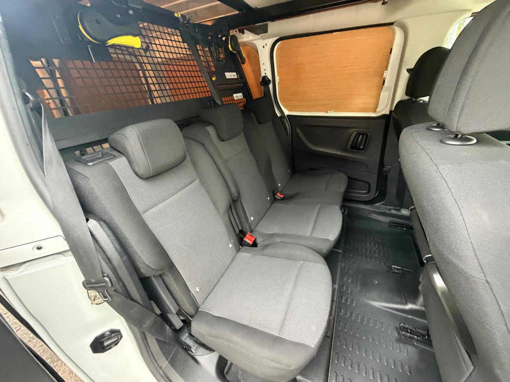Vauxhall Combo 1.5 Turbo D 2300 Edition Crew Van Double Cab D White #3