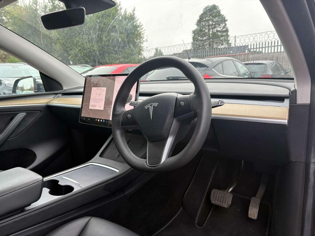 Tesla Model Y Auto Rwd 5dr Black #3