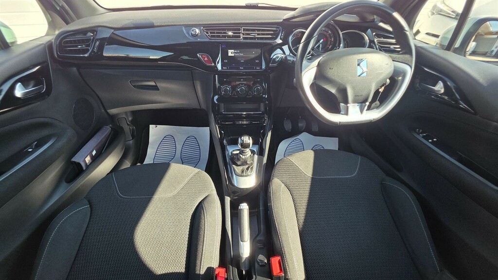 DS DS 3 1.6 Bluehdi Dstyle Euro 6 Ss Grey #4