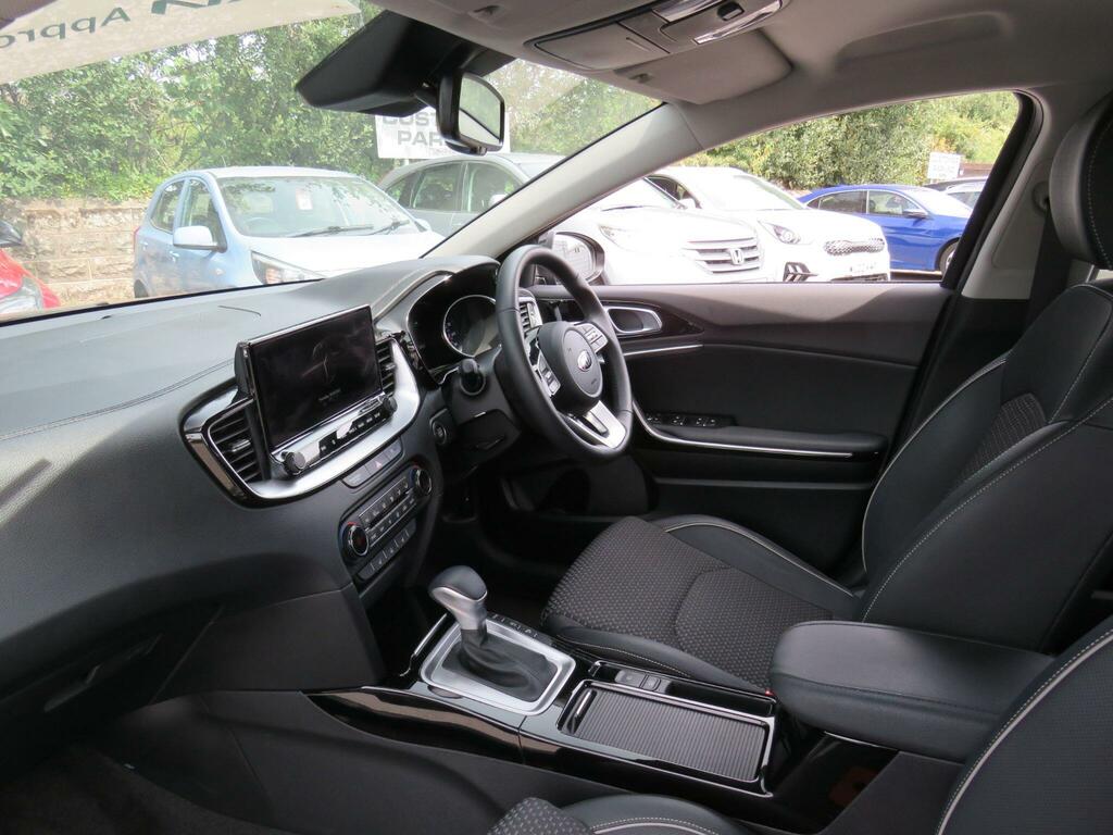 Kia Xceed 1.0 T-gdi Connect Euro 6 Ss Silver #9