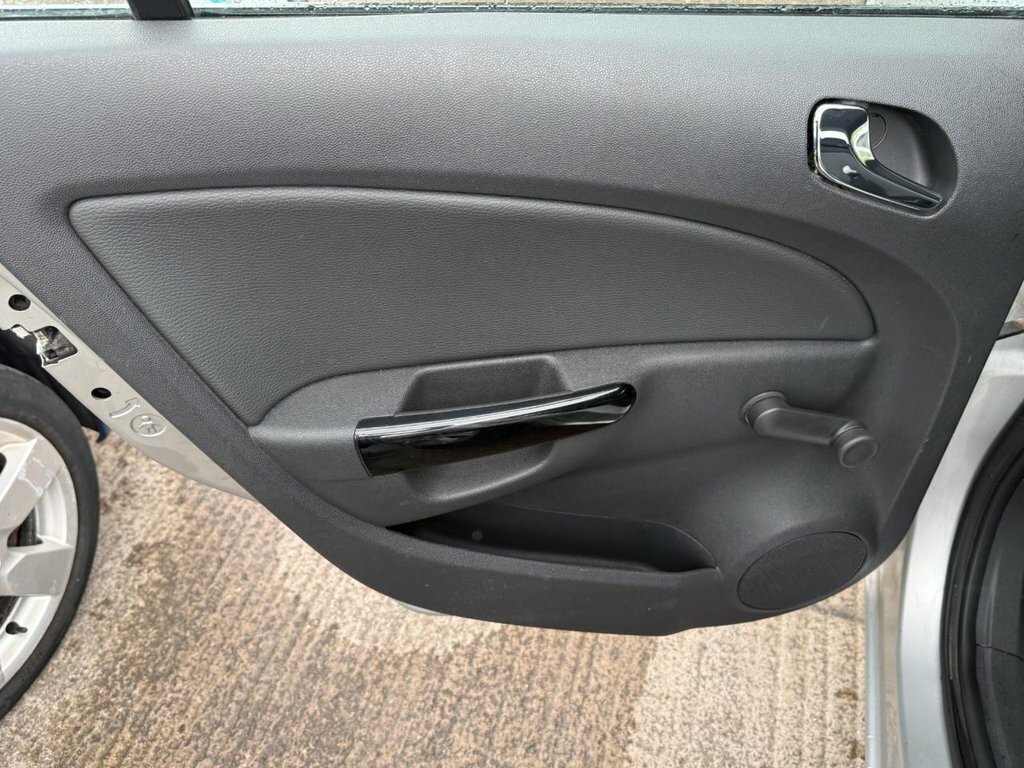 Vauxhall Corsa 1.4I 16V Design Black #38