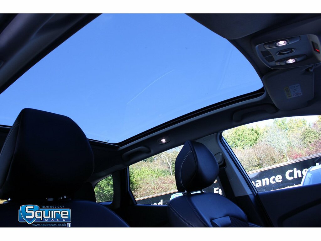 Renault Kadjar Dci Signature Nav U1782 Ulez CK66BZL White #2