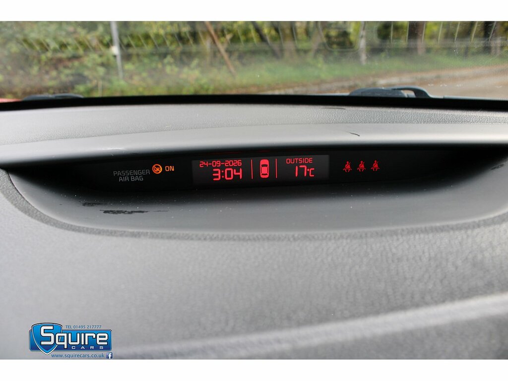 Kia Ceed Crdi 2 U1803 WG63NHB Red #4