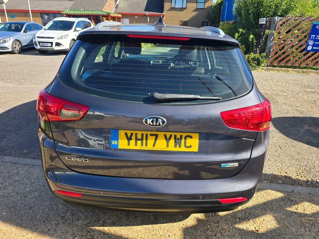 Kia Ceed 1.6 Crdi 2 Sportswagon Euro 6 S S Silver #4