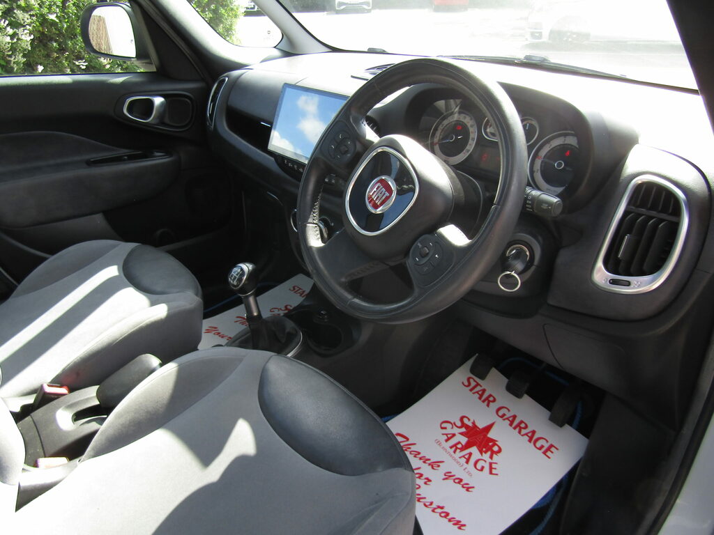 Fiat 500L Multijet Lounge 105 Black #9