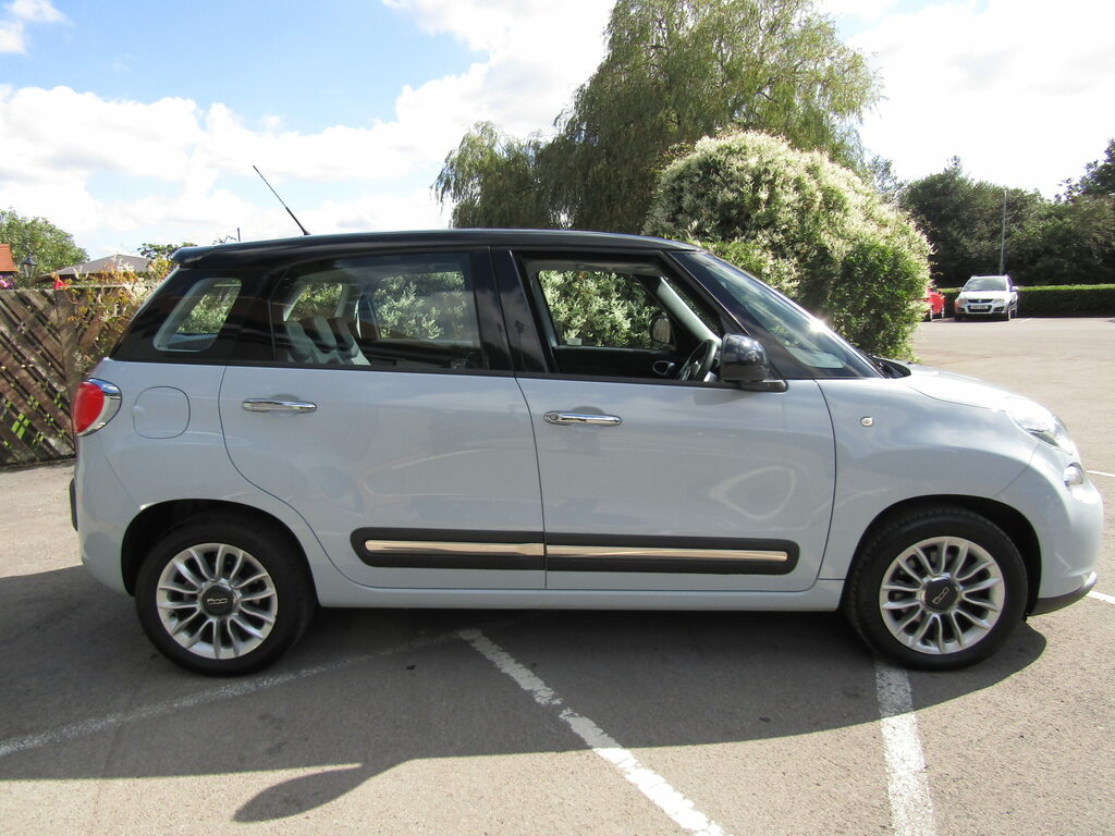 Fiat 500L Multijet Lounge 105 Black #8