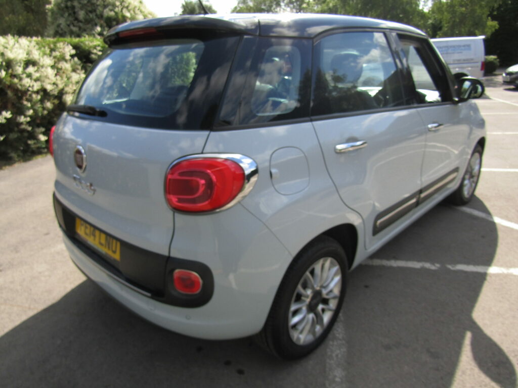 Fiat 500L Multijet Lounge 105 Black #7