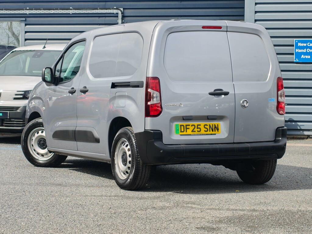 Vauxhall Combo-e Life 2300 50Kwh Prime L1 11Kw Charger Grey #5
