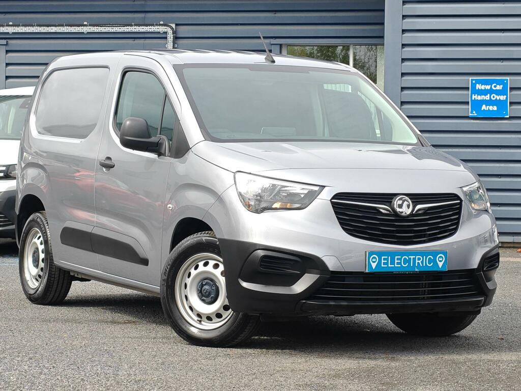 Vauxhall Combo-e Life 2300 50Kwh Prime L1 11Kw Charger Grey