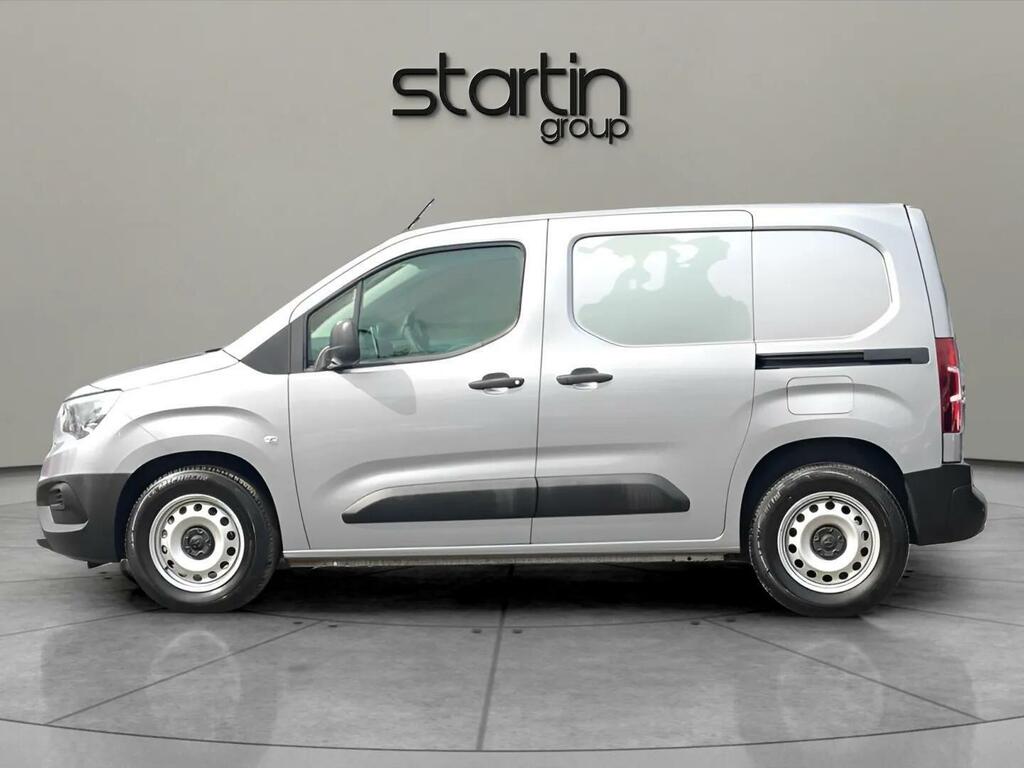 Vauxhall Combo-e Life 2300 50Kwh Prime L1 11Kw Charger Grey #4