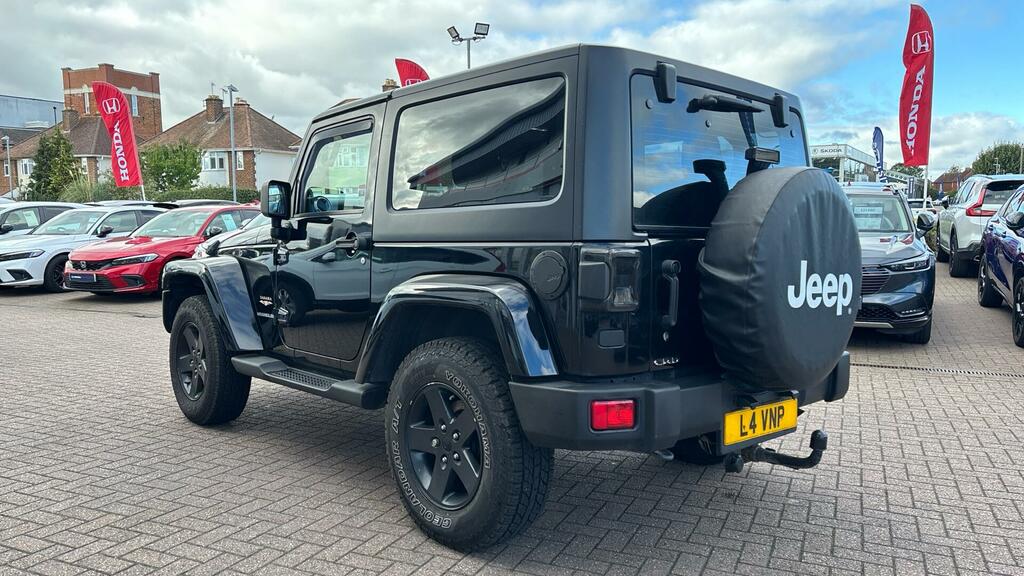 Jeep Wrangler 2.8 Crd Sahara Suv 4Wd Euro 5 197 Black #3