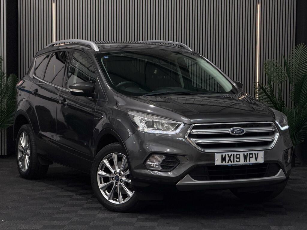 Ford Kuga 1.5T Ecoboost Titanium Edition Awd Euro 6 S Grey #4
