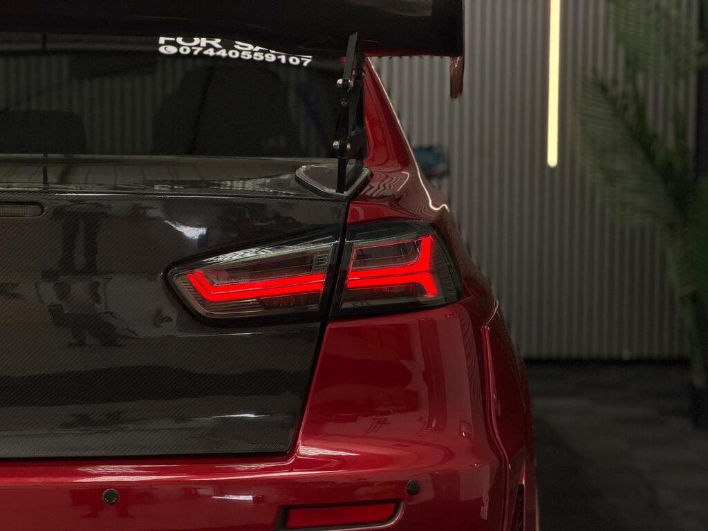 Mitsubishi Lancer Evolution X Saloon 2.0T Evo X Gsr Fq-330 Saloon Black #13