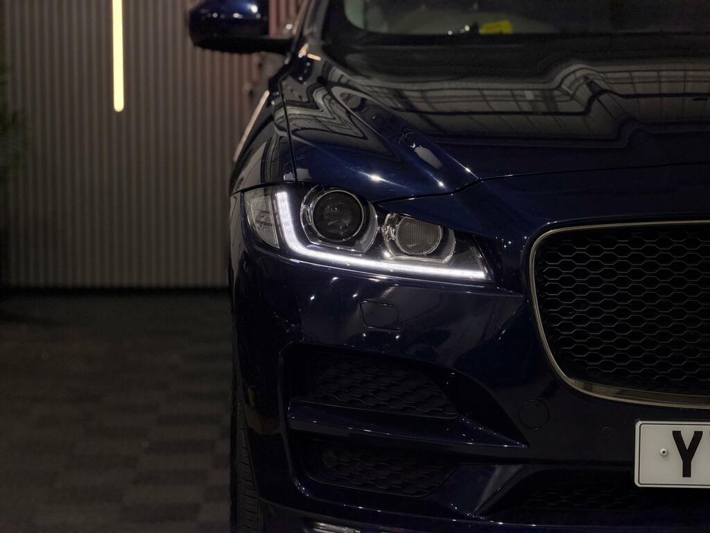 Jaguar F-Pace 3.0 D300 V6 S Suv Awd Euro 6 Ss Black #11