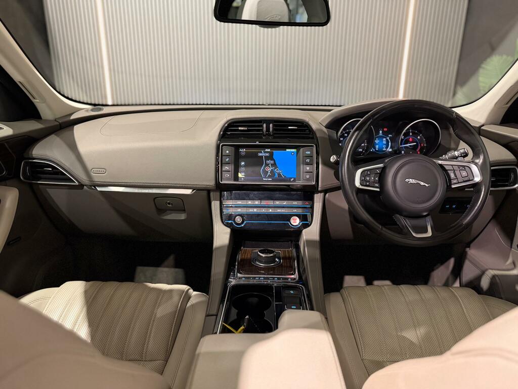 Jaguar F-Pace 3.0 D300 V6 S Suv Awd Euro 6 Ss Black #31
