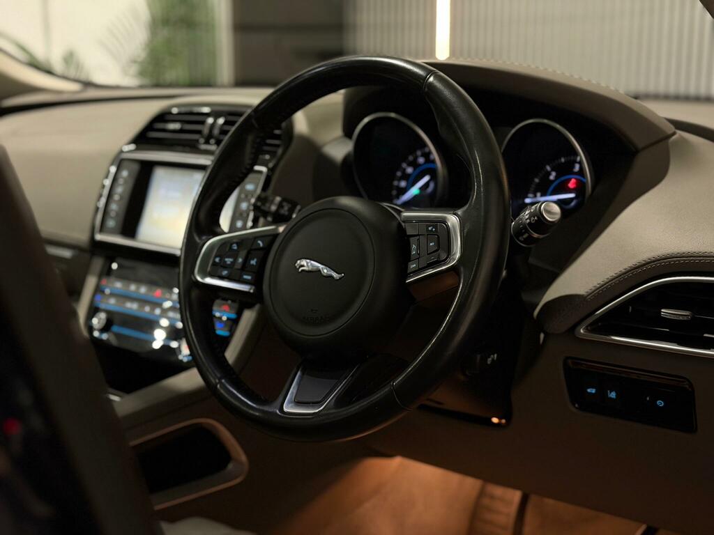 Jaguar F-Pace 3.0 D300 V6 S Suv Awd Euro 6 Ss Black #17