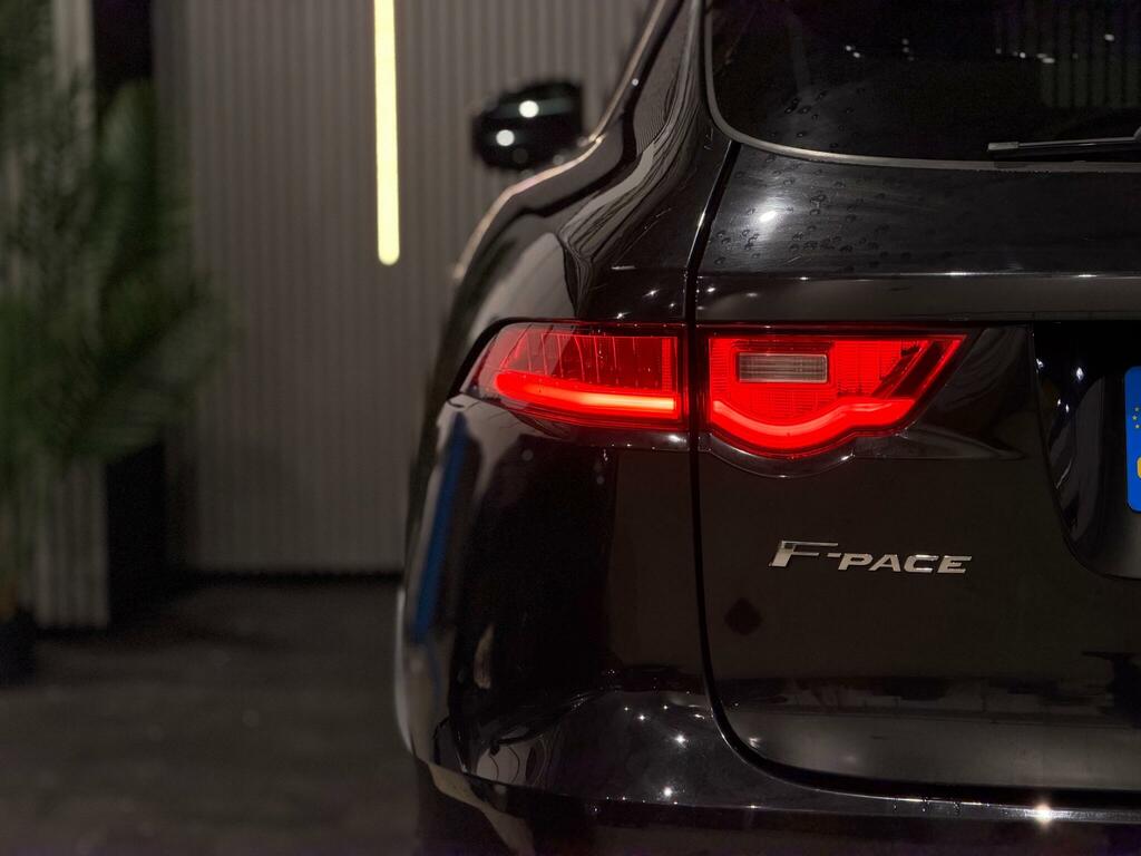 Jaguar F-Pace 4X4 3.0 D300 V6 S Awd Euro 6 Ss 2016 Black #12