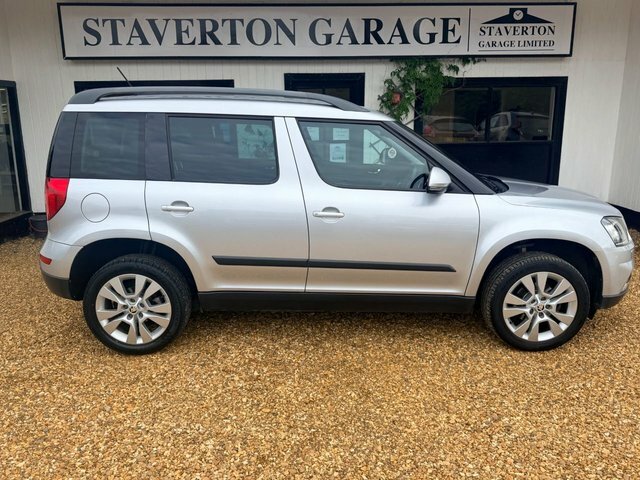 Skoda Yeti 2.0 Tdi Elegance Outdoor Euro 5 Silver #4