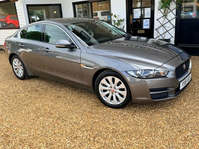 Jaguar XE 2.0D Se Saloon Euro 6 Ss 163 P Grey #4