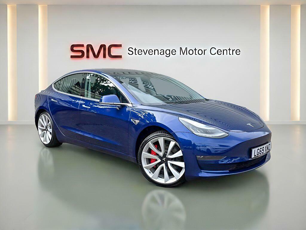 Tesla Model 3 Dual Motor Performance 4Wde Performanc Blue