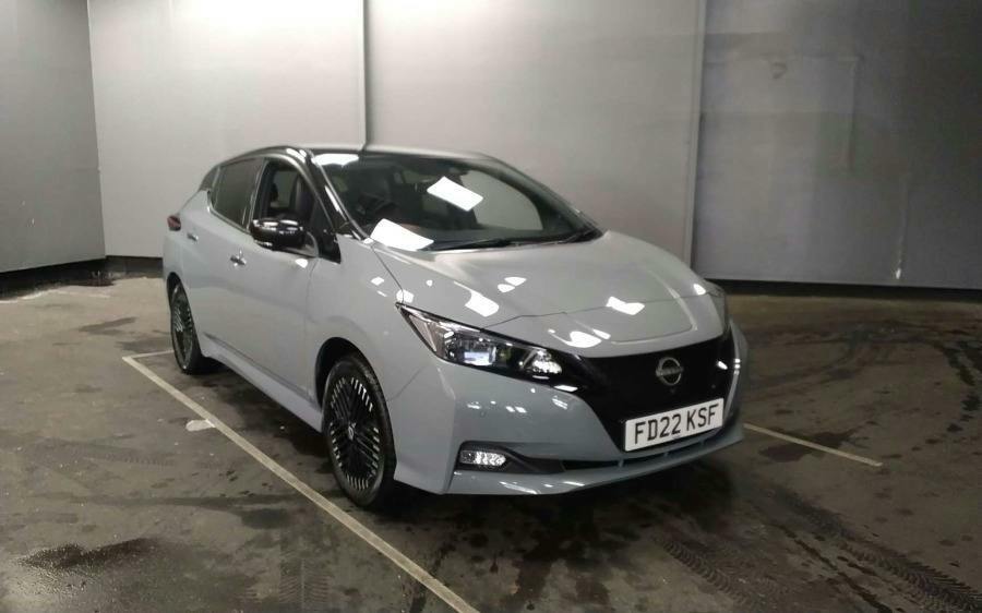 Nissan Leaf 59Kwh E Plus Tekna Hatchback Grey #4