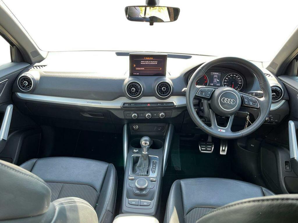 Audi Q2 35 Tfsi Sport S Tronic Black #11