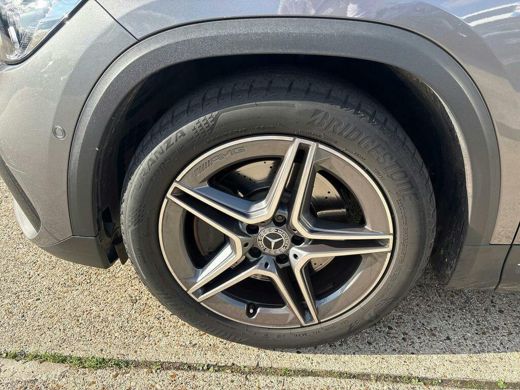 Mercedes-Benz GLA Class Gla 180 Amg Line Premium Grey #26