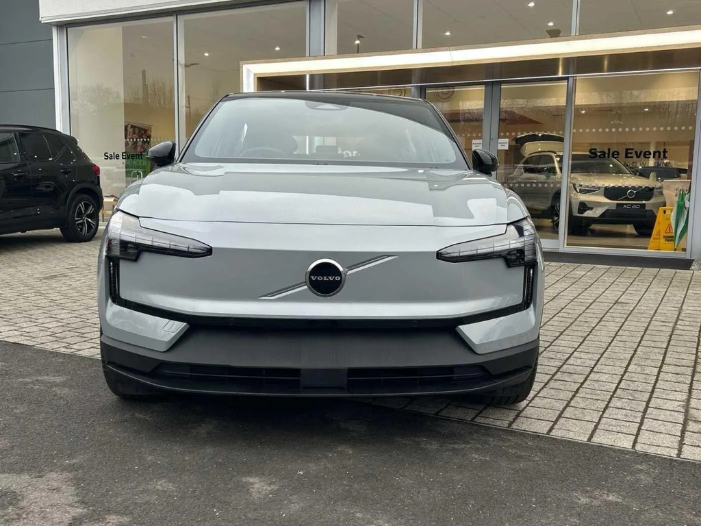 Volvo EX30 200Kw Sm Extended Range Plus 69Kwh #2