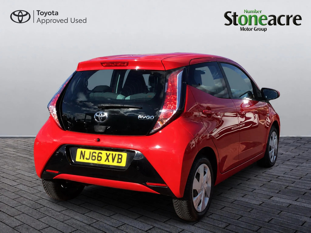 Toyota Aygo 1.0 Vvt-i X-play Euro 5  #2